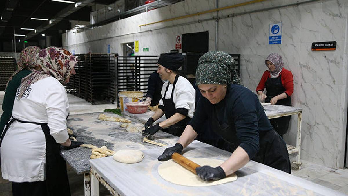 2 bin metrekarede kadın emeği: Üretim de dağıtım da onlara emanet