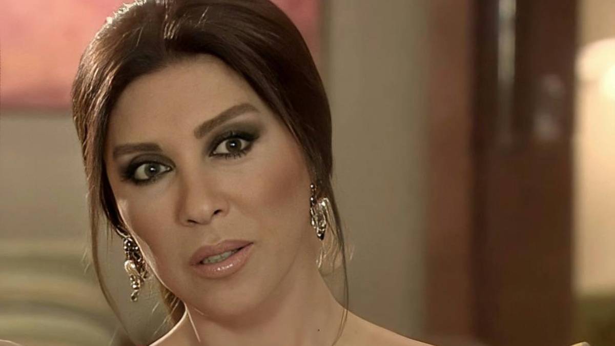 Nebahat Çehre’nin alışkanlıklarını değiştiren hırsızlık: 19 parça mücevheri bir gecede yok oldu