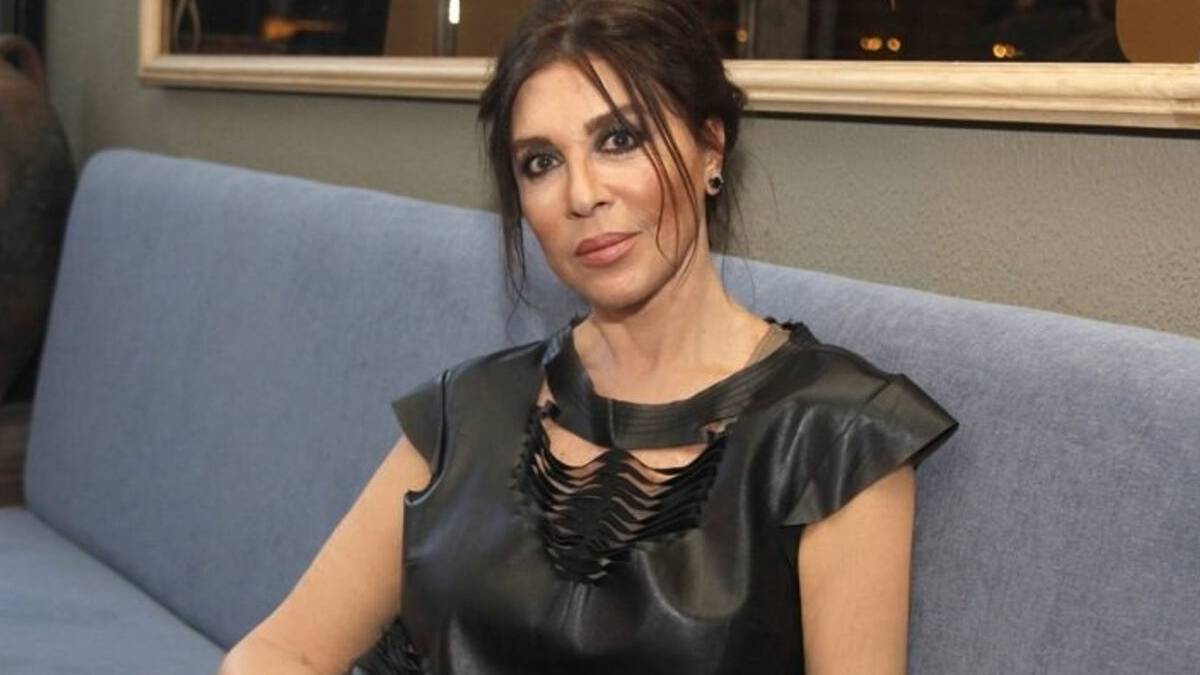 Nebahat Çehre: 19 parça mücevherim çalındı