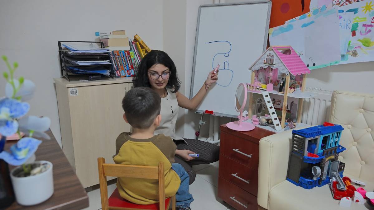 Manisa Büyükşehirden iletişim engelini kaldıran yeni hizmet: Ücretsiz ‘Konuşma ve Dil Terapisi’ desteği başlatıldı