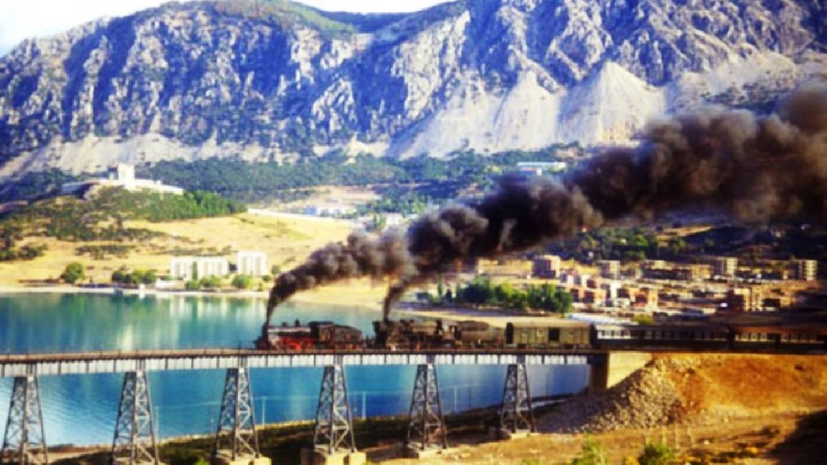 Atatürk bile hayran kalmıştı! Manzarasıyla büyüleyen tren hattının turizme açılması bekleniyor