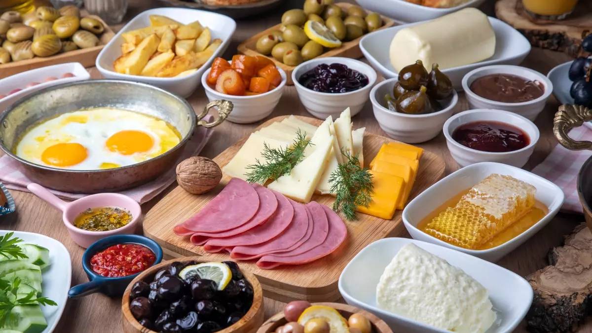 Kahvaltı severler dikkat! En zararlı kahvaltılıklar tek tek açıklandı: Birçok kişinin evinde bulunuyor