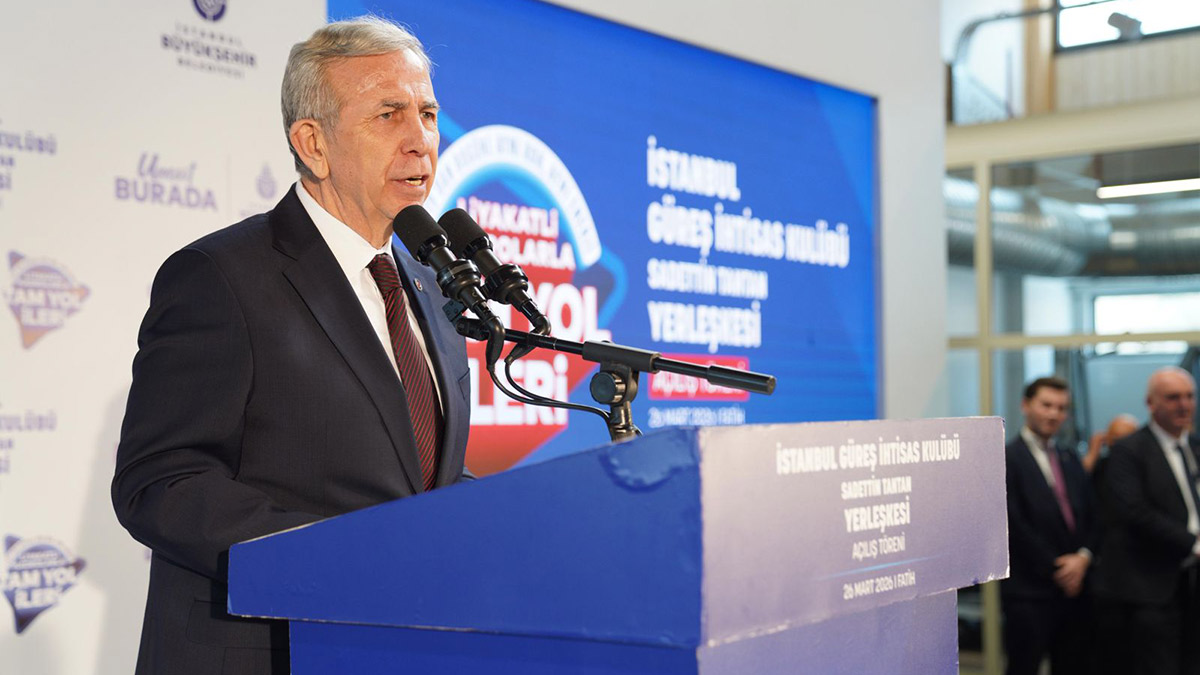 İBB'den ata sporuna modern tesis: Saadettin Tantan yerleşkesini Mansur Yavaş açtı