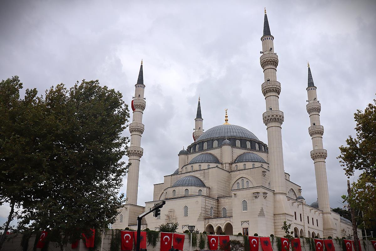 En güzel ve dualı Cuma mesajları 2026:  İlk kez duyacağınız, sosyal medyada paylaşılmamış 2026'ya özel yeni Cuma sözleri
