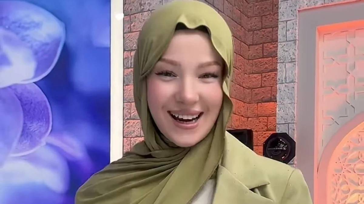 Fatma Soydaş’ın estetiksiz halini gören inanamadı! İkisi aynı kişi mi?