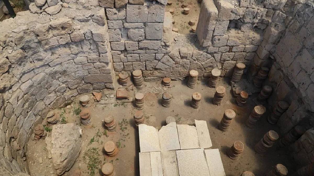 Nevşehir’de tesadüfen bulundu 1500 yıl öncesine şık tuttu!  Arap akınları bir şehrin sonu olmuş