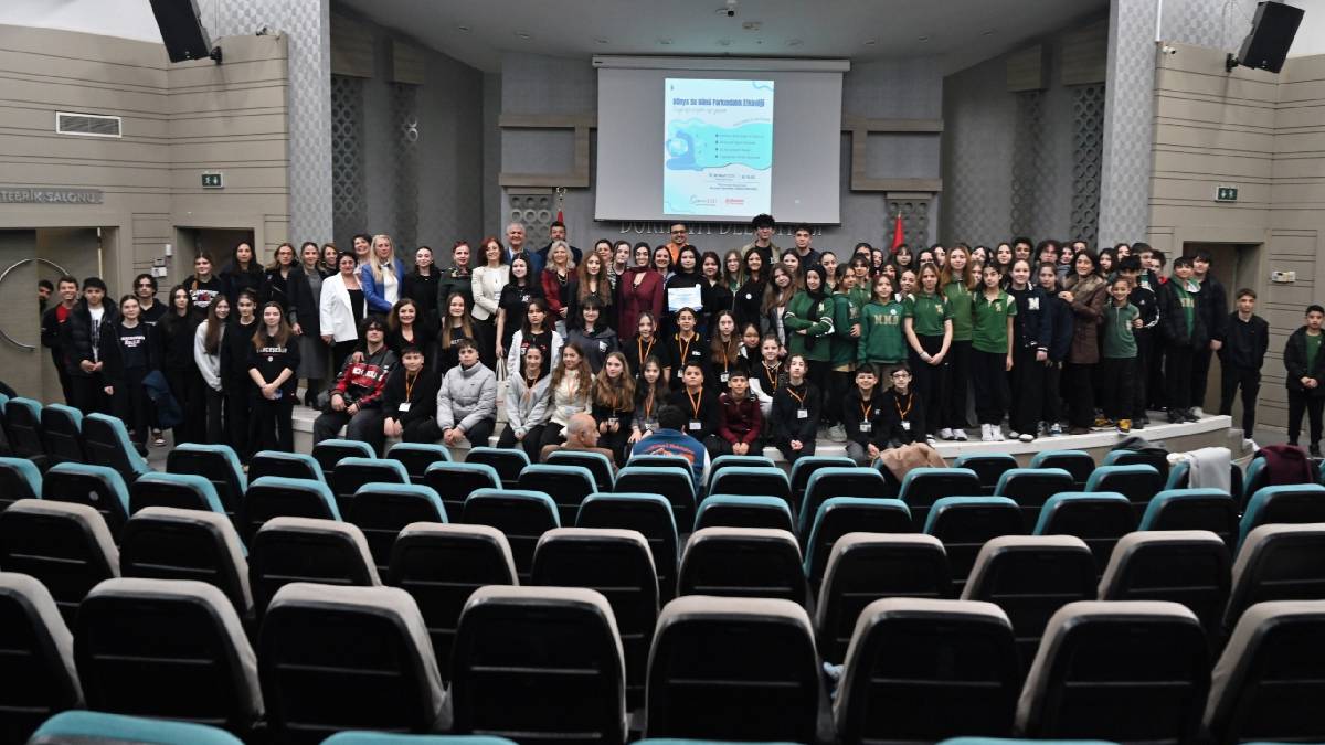 Gençler, uzmanlar ve STK temsilcileri suyun sürdürülebilirliği için buluştu