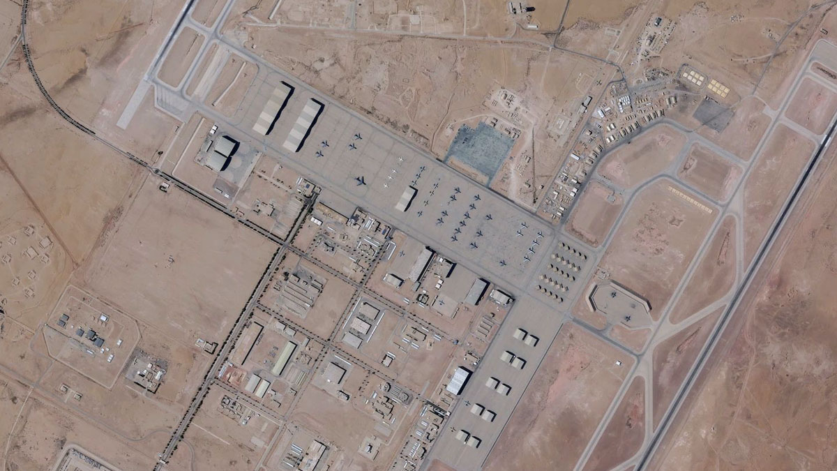 İran'dan ABD'nin sımsıkı korunan üssüne tam isabet: Çok sayıda asker yaralı, Uçaklar devre dışı kaldı