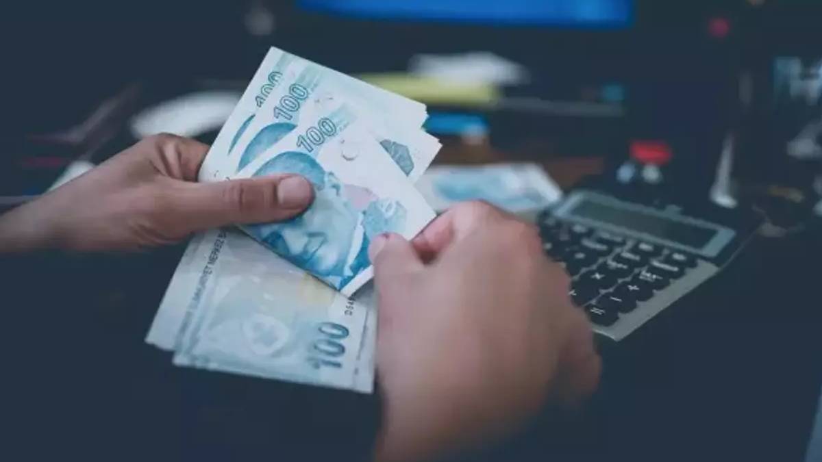 Memuriyetten ayrılanlara fırsat: Kendi priminizi ödeyerek emekli olmak mümkün