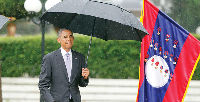 Obama, Loas’ta tarihi itiraflarda bulundu