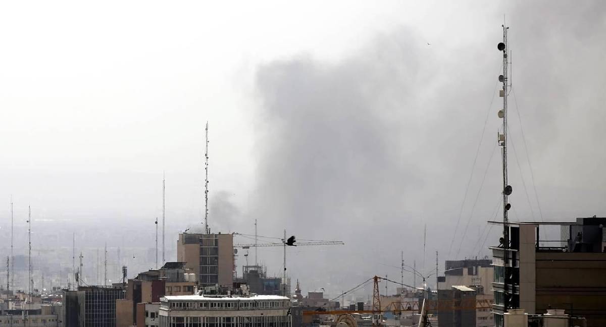 İsrail ordusu Tahran'daki silah üretim tesisini vurdu