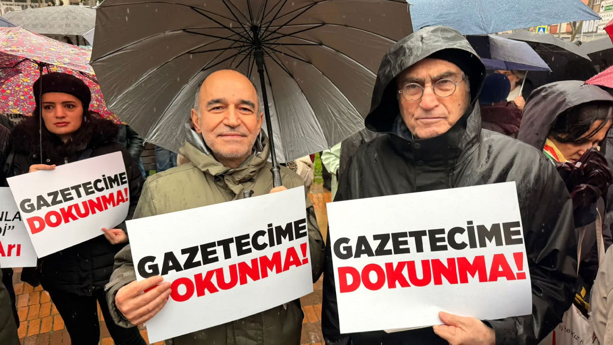 Kadıköy’de basın özgürlüğü protestosu: Gazeteciler yürümek istedi, polis izin vermedi