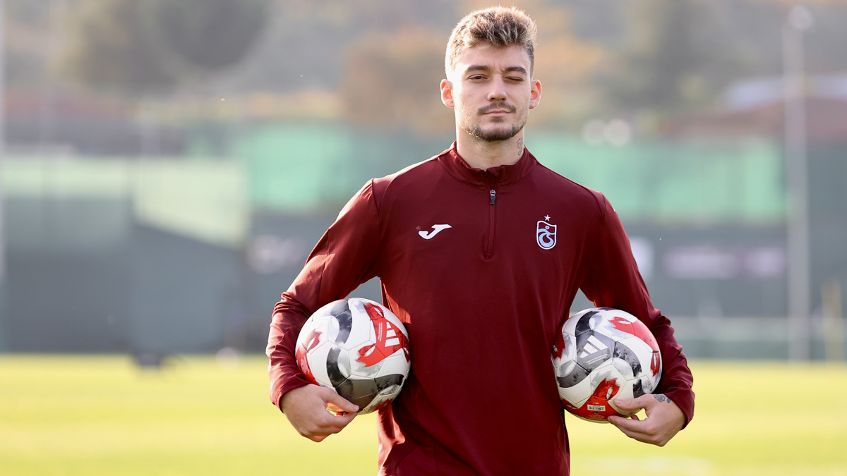 Arnavutluk Milli Takımı'nda sakatlanan Muçi Türkiye'ye dönüyor