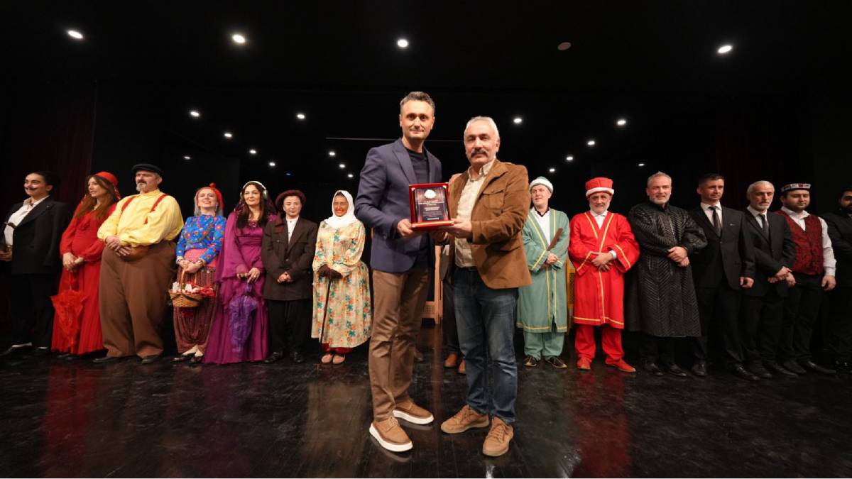 GBŞT Akçaabat’ta sahne aldı