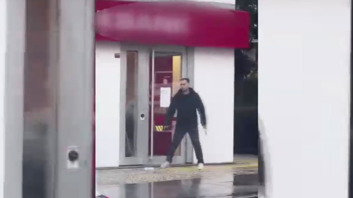 Beşiktaş’ta silahlı soygun girişimi