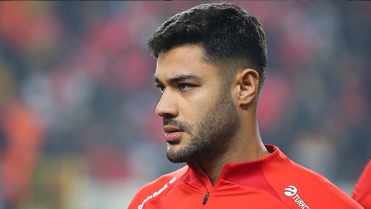 Galatasaray'dan Ozan Kabak harekatı