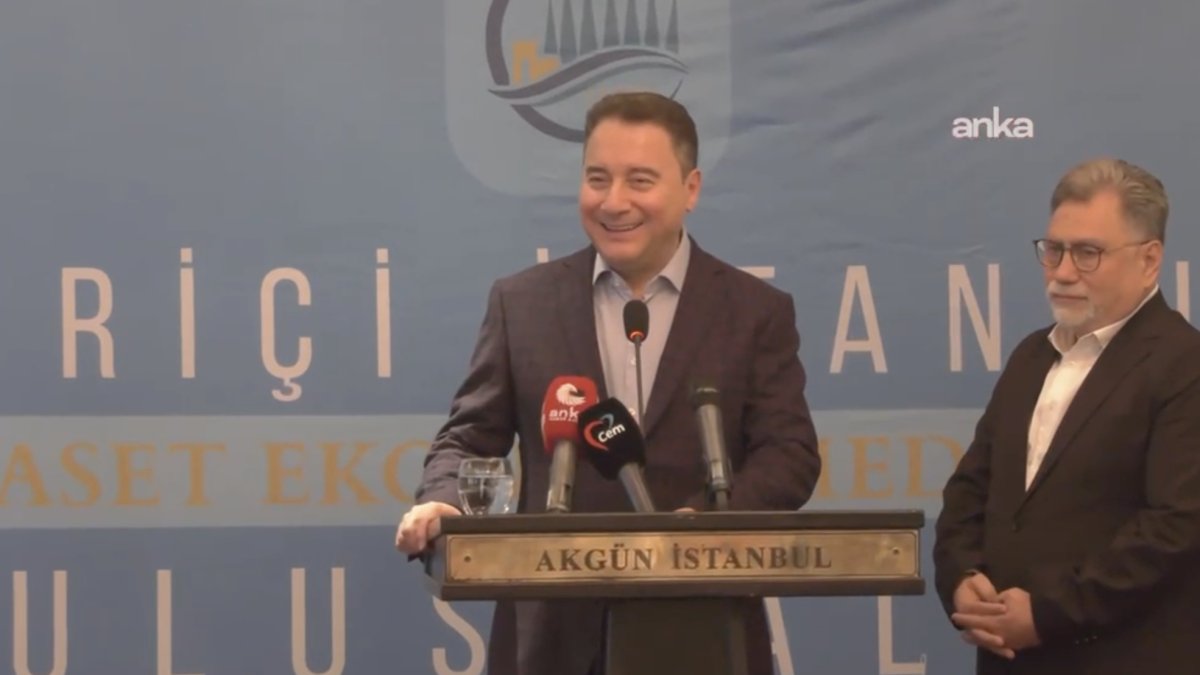 Babacan'a sorulan 'hükümet enflasyonu düşürebilir mi?' sorusu salonu yıktı geçti: Sanırım cevabı aldık