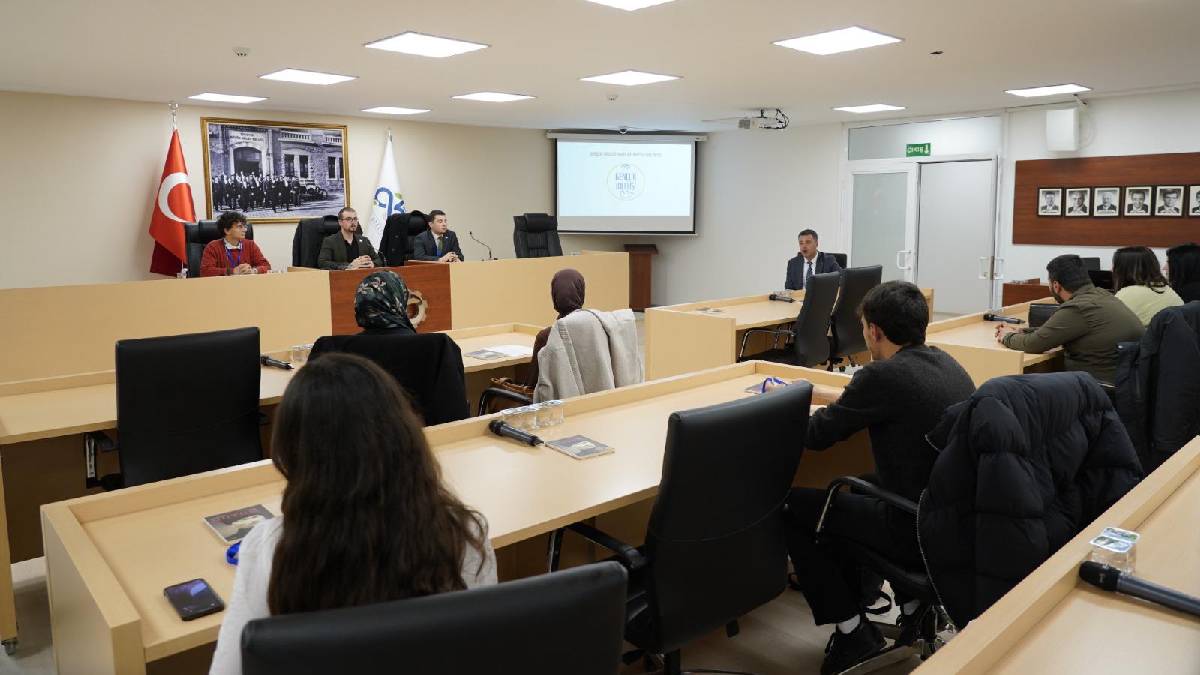 Çorlu’nun geleceğinde gençlerin imzası olacak