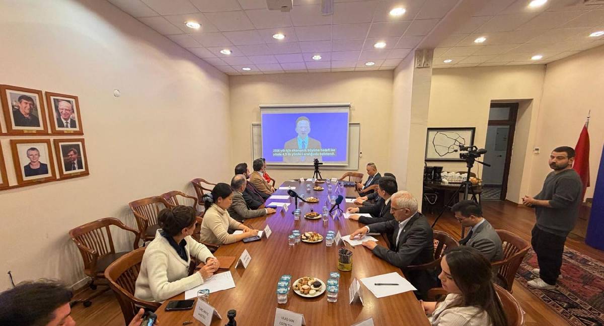 İstanbul'da 'Çin' zirvesi: ABD'ye 'haydut devlet' çıkışı