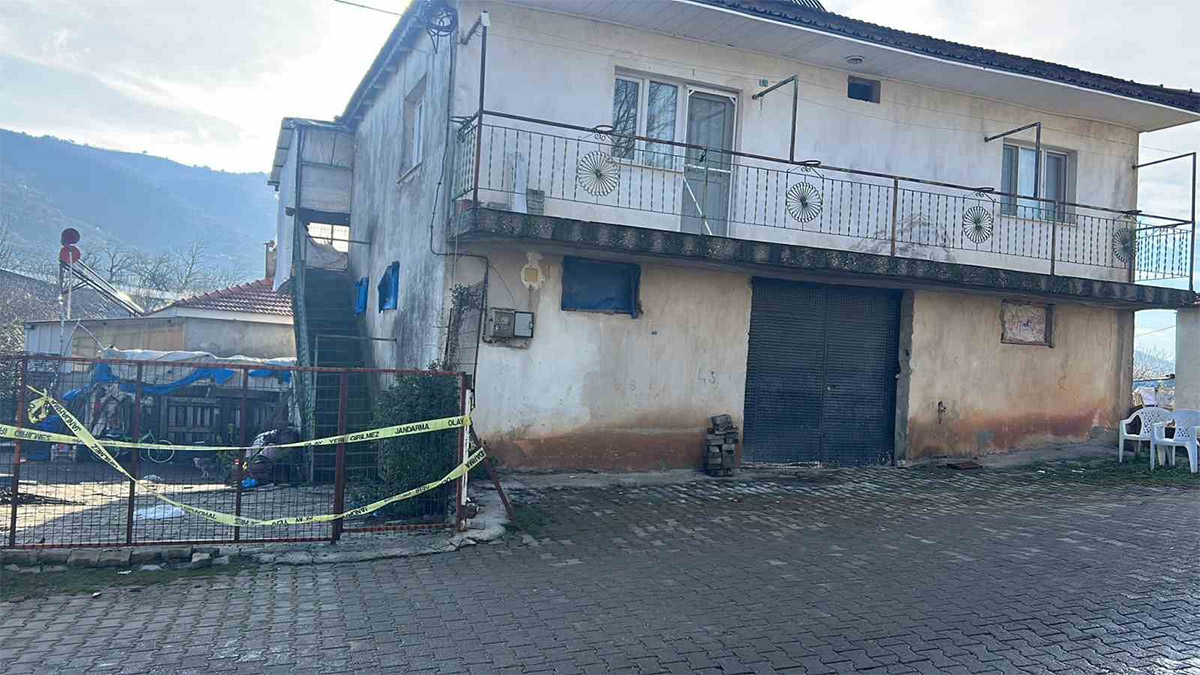 Manisa'da korkunç olay! Eşini, kayınvalidesini, kayınpederini ve kayınbiraderini öldürdü