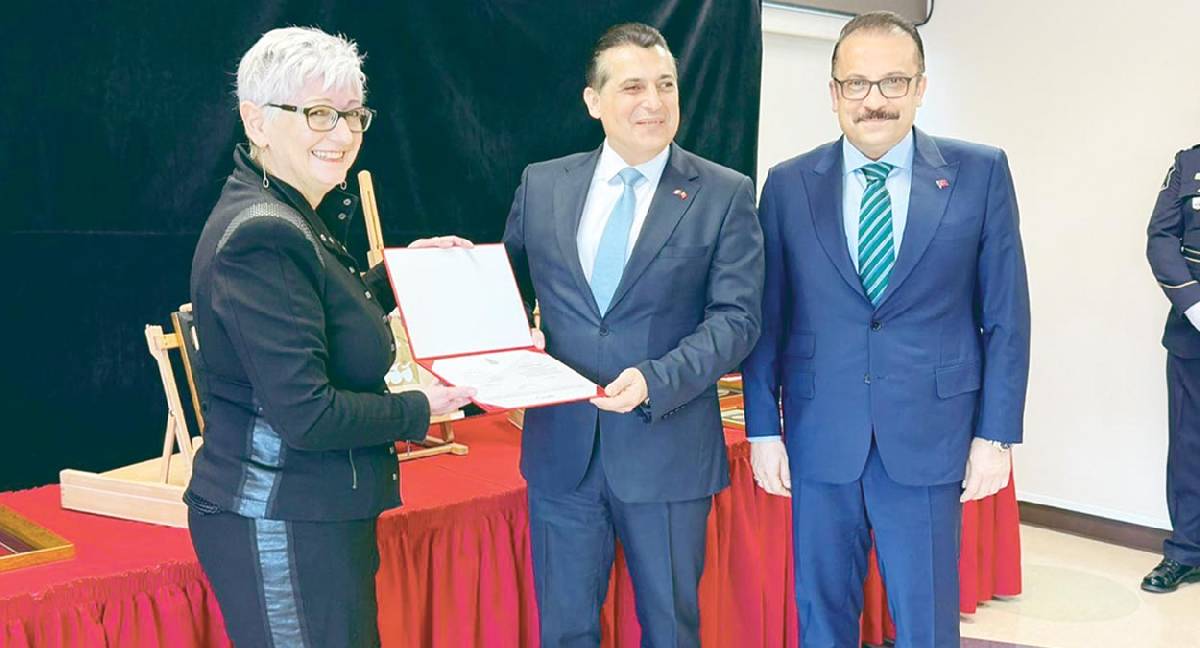 Kanada'dan Türkiye'ye ilk resmi kültür varlığı iadesi: 11 tarihi eserimiz  sınırdan döndü