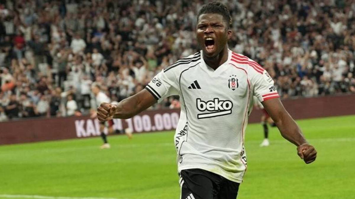 El Bilal Toure'den Beşiktaş'a kötü haber