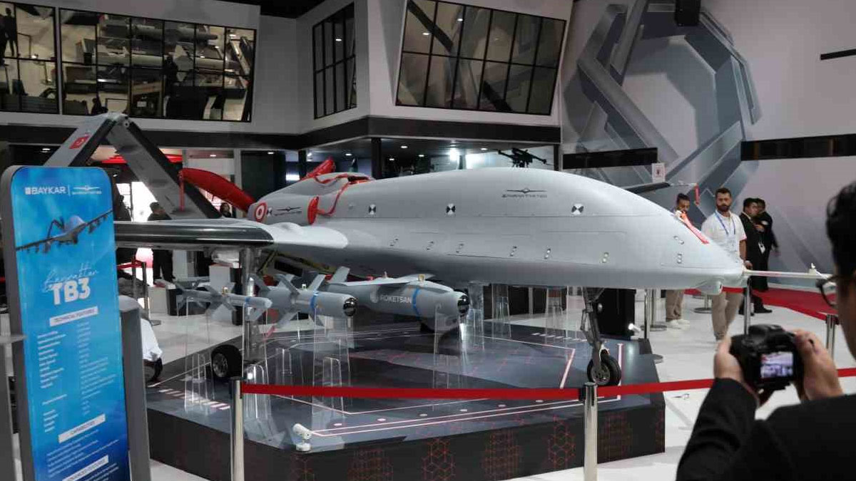 NATO'yu kendine hayran bıraktı: İtalya'nın amiral gemisine Türk 'süper dron'u iniyor