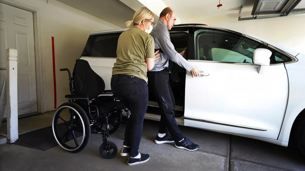 Engelli araç alımında ÖTV şartı değişti: 'Ehliyet alamayanlar' da kapsama alındı