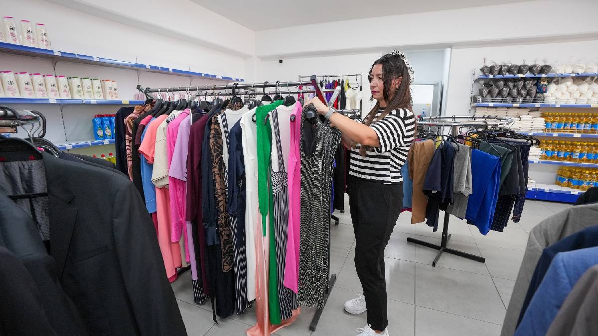 Gaziemir Belediyesinden destek eli: Sosyal Market'ten 322 aile temel ihtiyaçlarını ücretsiz olarak temin edebiliyor