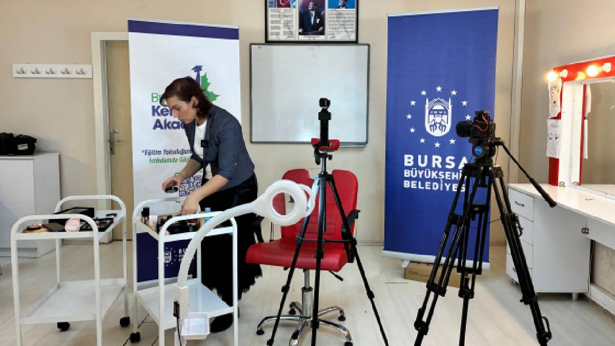 Bursa Kent Akademisi’nde ‘Uzaktan Eğitim’ dönemi başlıyor