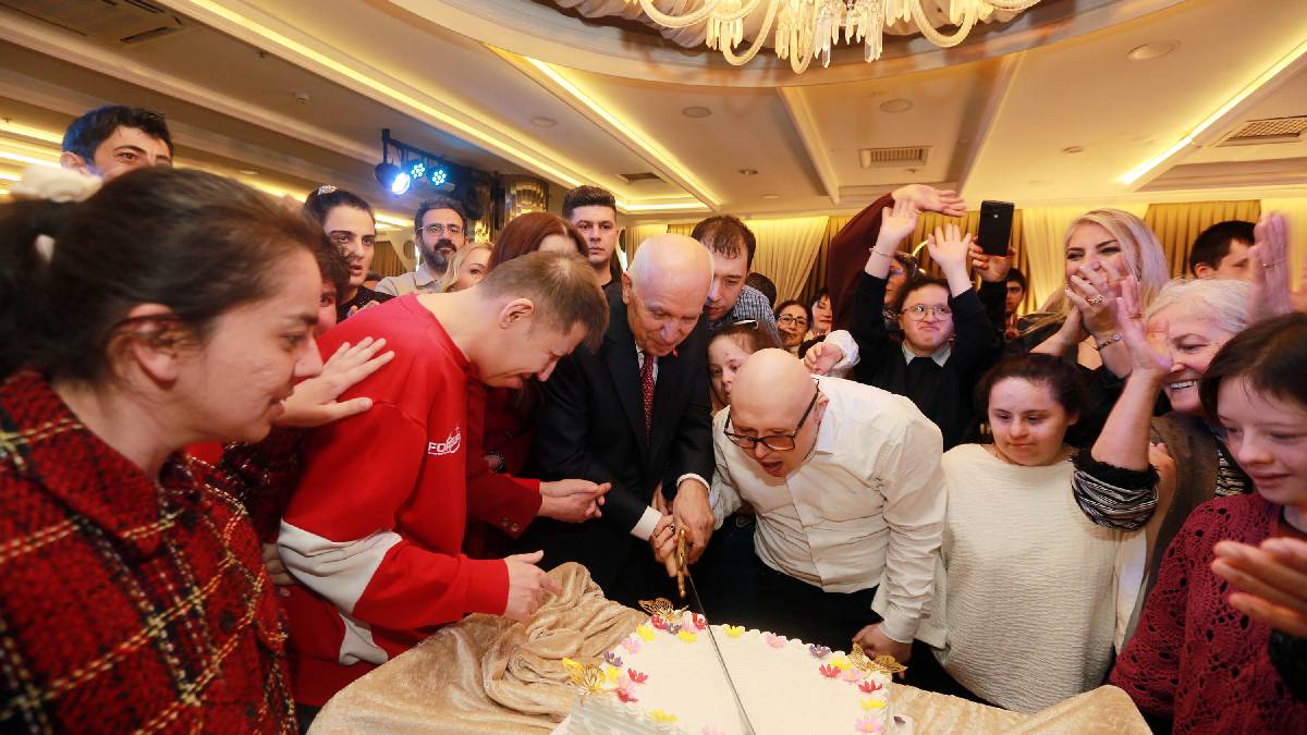 Yenimahalle’den anlamlı matine