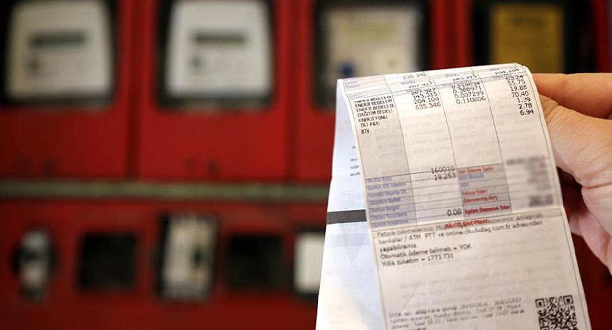 Enerjide çifte deprem: Elektrik ve doğalgaza dev zam geldi