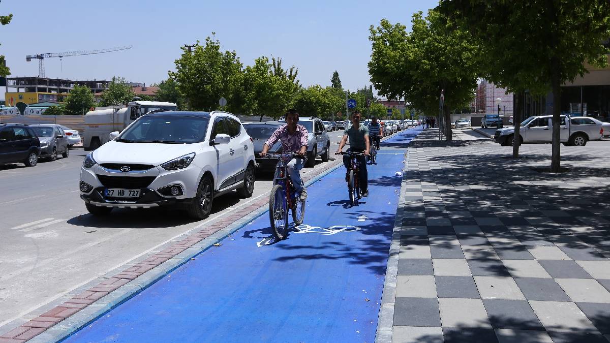 Gaziantep Büyükşehir çalışmalarını sürdürüyor