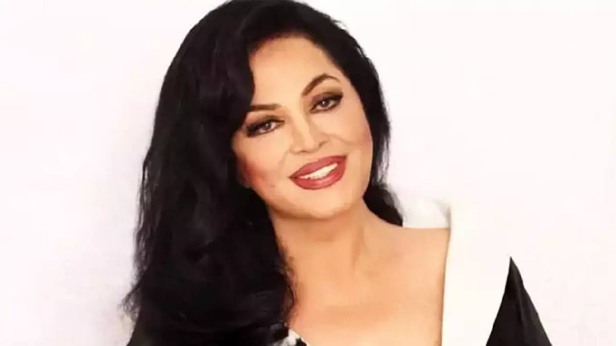 Türkan Şoray hayranlarını 54 yıl öncesine götürdü: Güzelliği yorum yağmuruna tutuldu