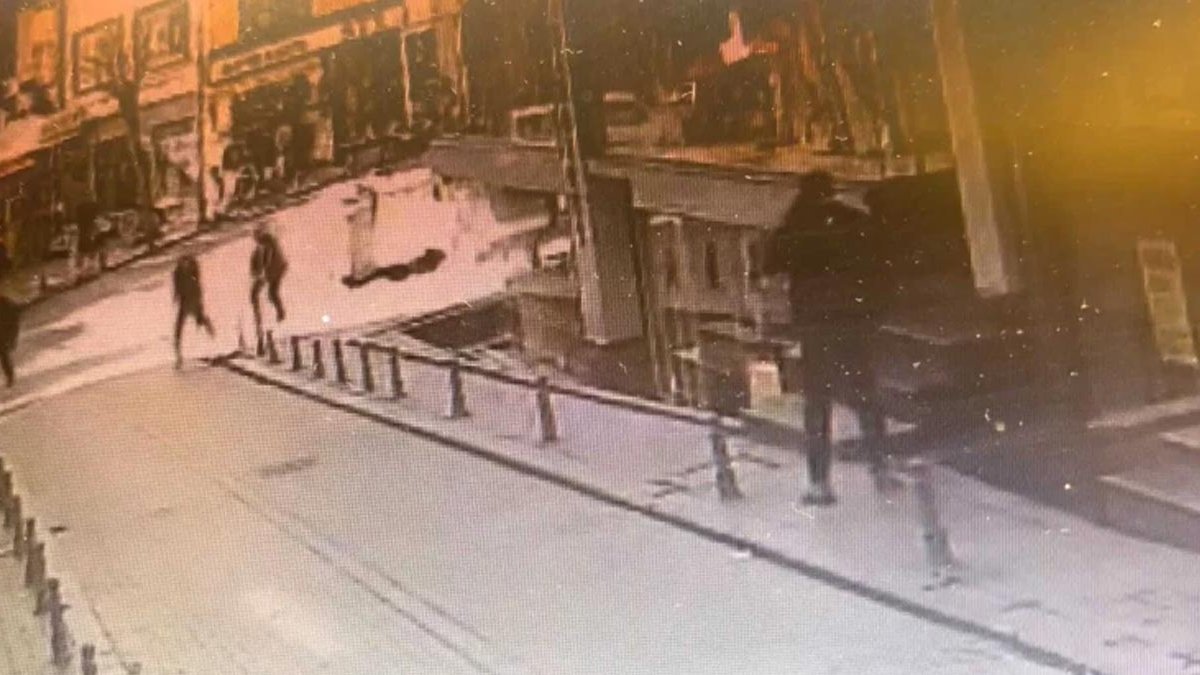 Fatih'te yabancı uyruklu kuryenin öldürülmesi: 3 kişi tutuklandı