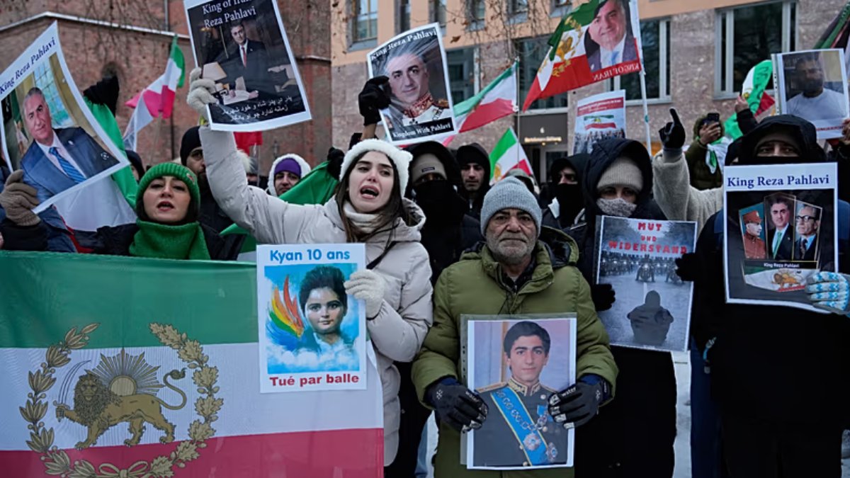 İran’da protestolara katılan 2 kişinin idam cezası infaz edildi