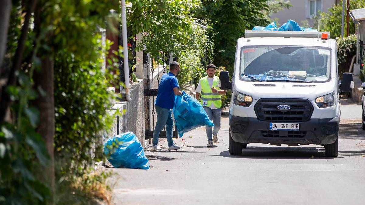 İzmir’de çevre atağı: Yatırımlar büyüdü, dönüşüm evlere yayıldı