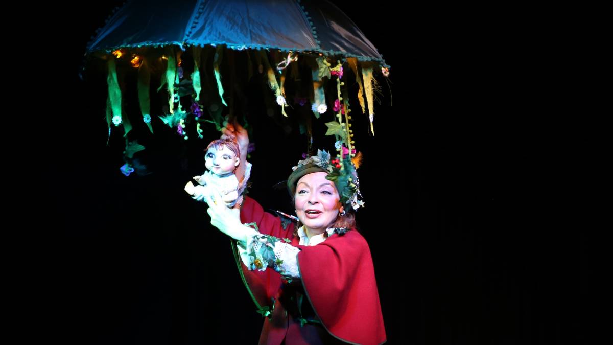 “Rüzgârda Savrulan Yapraklar” ilk gösterimini gerçekleştirdi