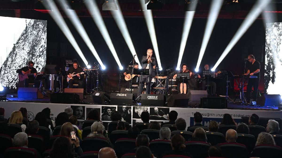 Manisa’da “Ustalara Saygı” gecesi