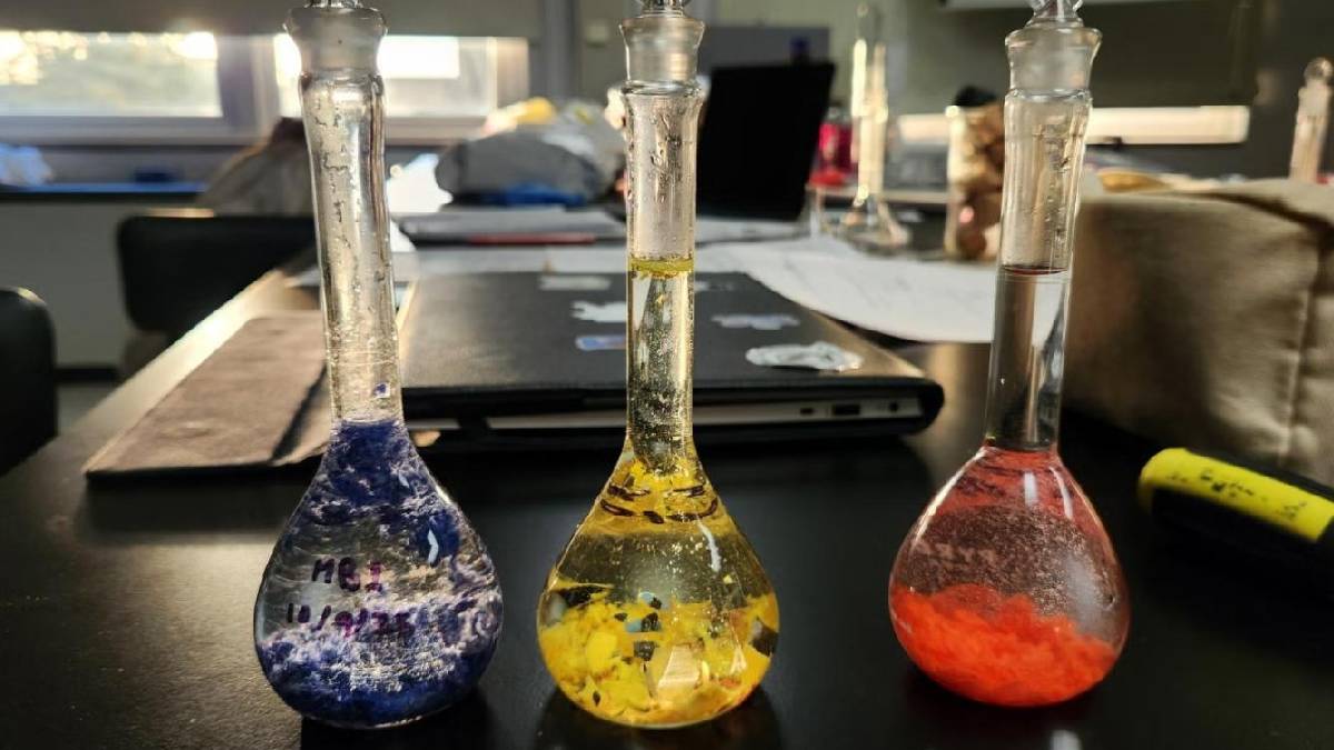 Çocuk kıyafetlerinde kurşun alarmı