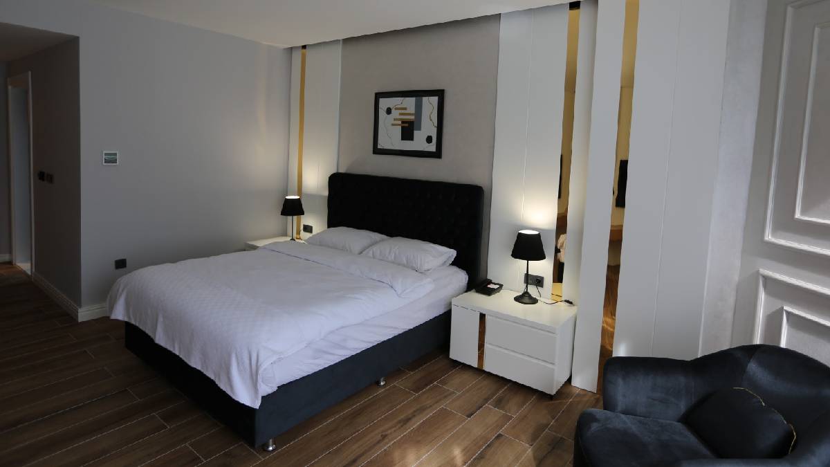 Efeler’de doğanın kalbinde ekonomik tatil