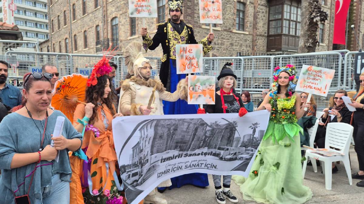İzmirli sanatçılardan ve Kent Konseyi’nden Meslek Fabrikası için destek