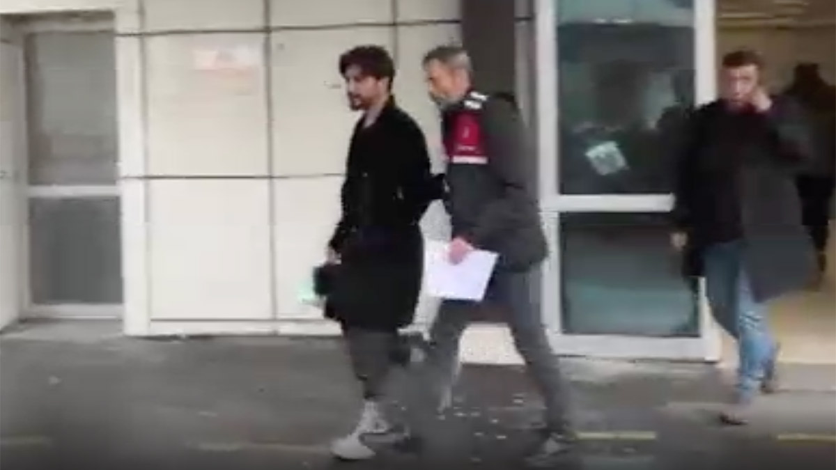 Şarkıcı Yusuf Güney 'Ayahuska Çayı'na özendirme iddiasıyla gözaltına alındı