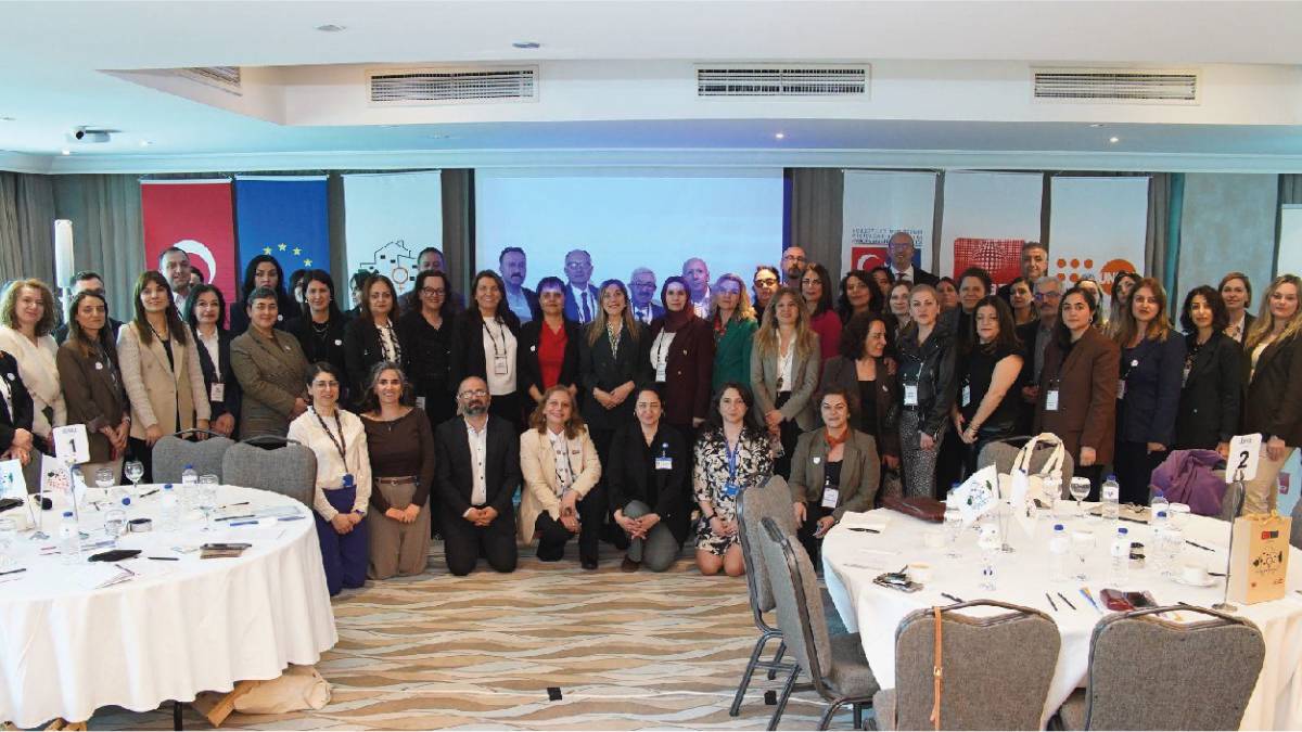 Türkiye’nin 7 bölgesinden 25 belediye Kadın Dostu Kentler programına katıldı