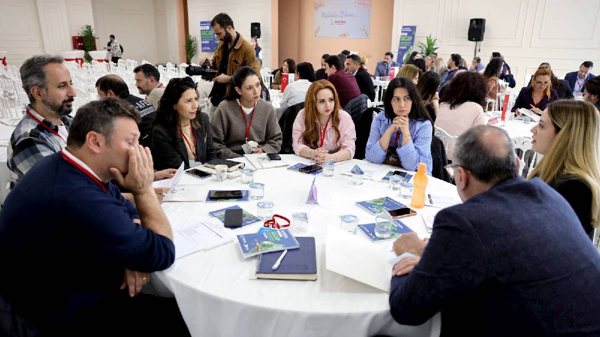 Bayraklı’nın geleceği için SECAP çalıştayı düzenlendi