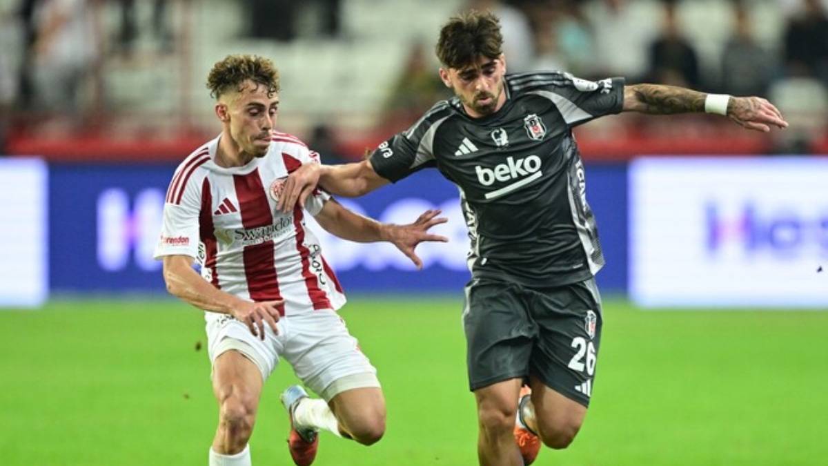 Süper Lig'de 29. hafta heyecanı- Canlı anlatım: Beşiktaş-Antalyaspor