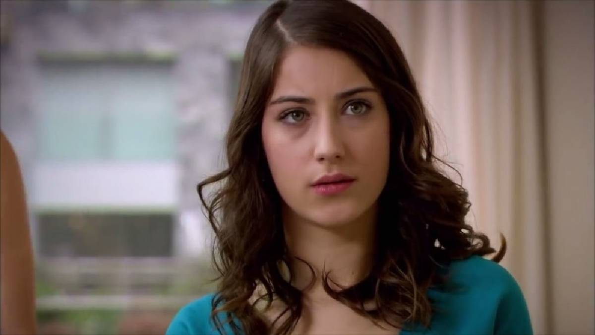 Hazal Kaya’dan şöhretiyle ilgili şaşırtan itiraf: ‘Kendime harcadım’