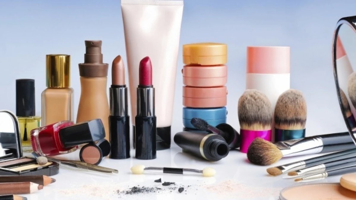 Kozmetik ürünlerde alarm: Her 4 üründen 3’ü uygunsuz çıktı