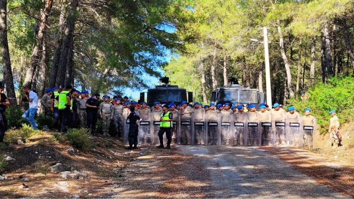 DEM Parti’den Akbelen tutuklamalarına tepki: Derhal serbest bırakılmalarını talep ediyoruz