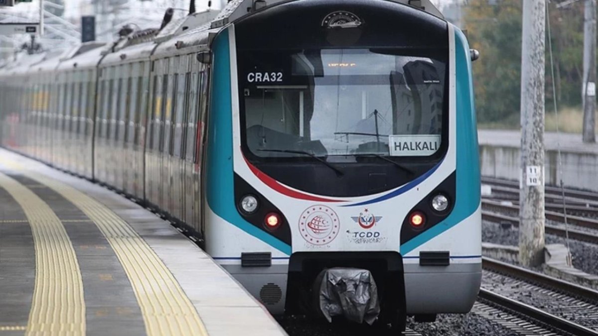 Son dakika Marmaray Aydıntepe istasyonunda intihar girişimi: Tuzla-Pendik seferlerinde son durum ne?